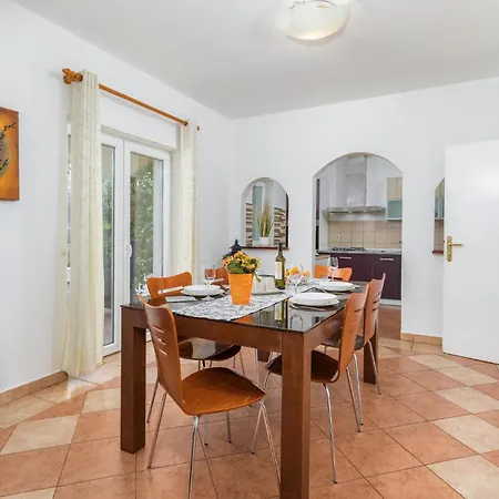 Holiday Home Gajana Gajana *