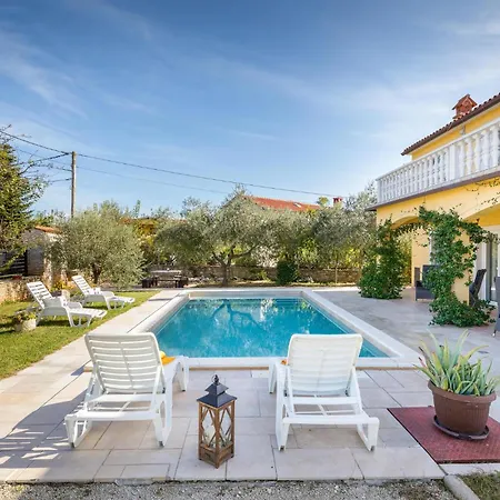 Holiday Home Gajana Gajana Gajana