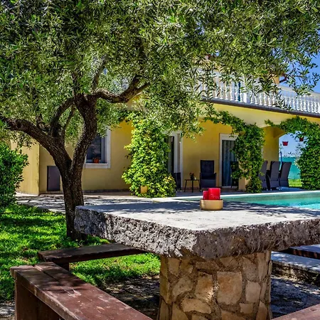 Holiday Home Gajana Gajana Gajana