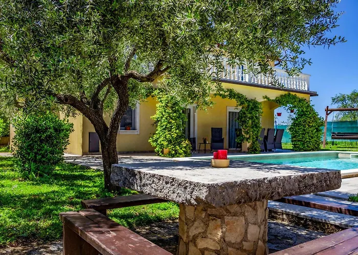 Holiday Home Gajana Gajana Gajana